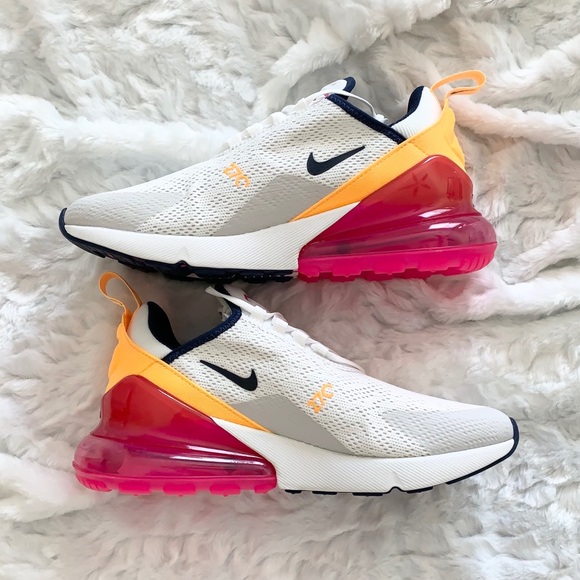 Nike Air Max 270 - Picture 4 of 7